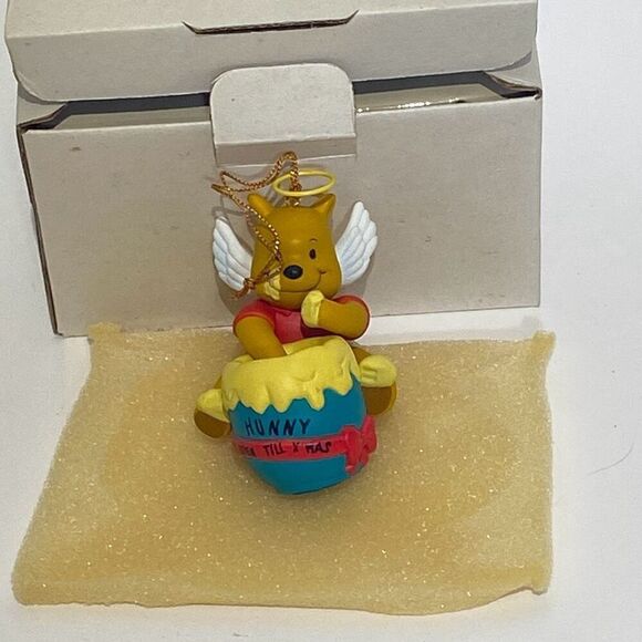 Disney Angel Winnie The Pooh Holiday X-Mas Collectible Hanging Ornament - Picture 1 of 10